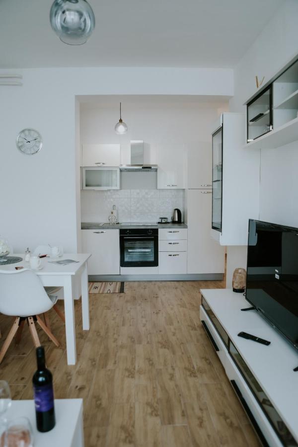 Gospić Apartman Nikola מראה חיצוני תמונה