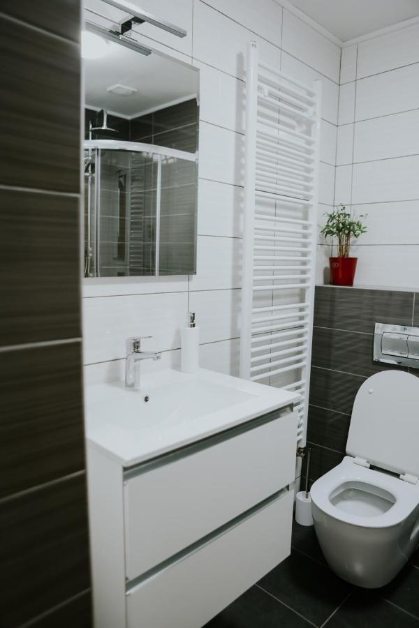 Gospić Apartman Nikola מראה חיצוני תמונה