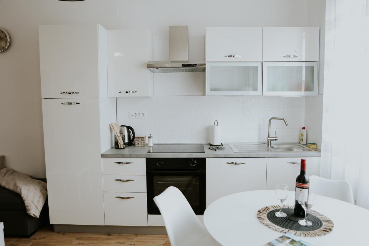 Gospić Apartman Nikola מראה חיצוני תמונה